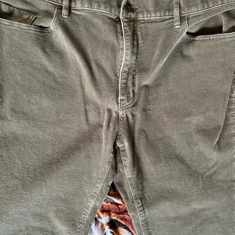 Jos. A. Bank Corduroys Tan Beige pants 👖 - Picture 3 of 10